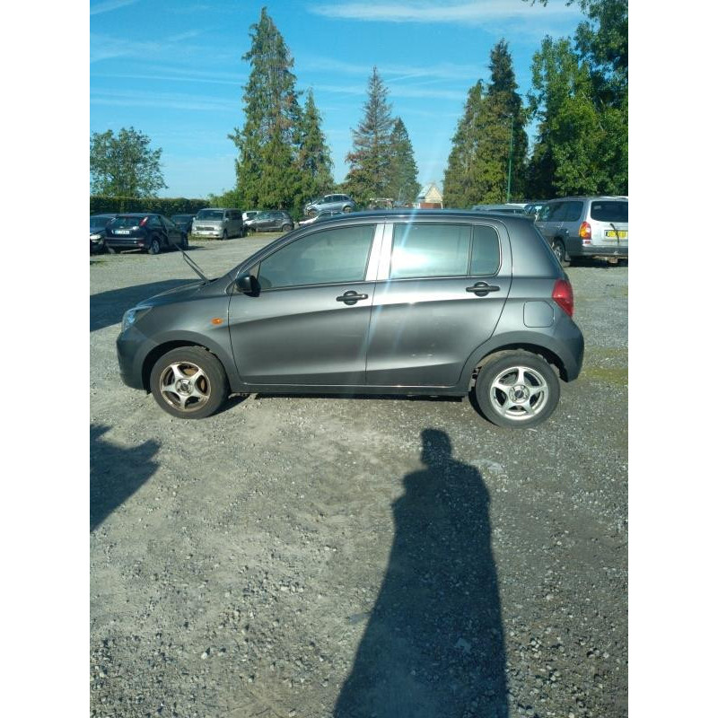 Etrier avant gauche (freinage) SUZUKI CELERIO Photo n°11