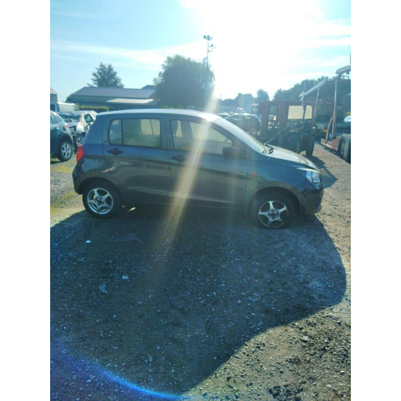Etrier avant gauche (freinage) SUZUKI CELERIO Photo n°14