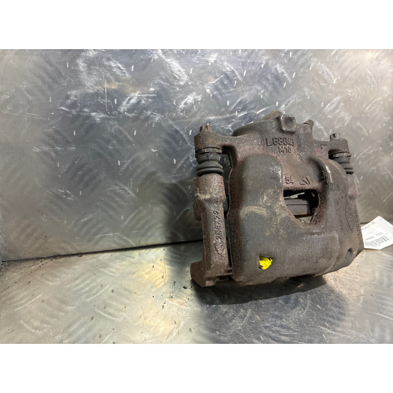 Etrier avant gauche (freinage) RENAULT CLIO 5 Photo n°3