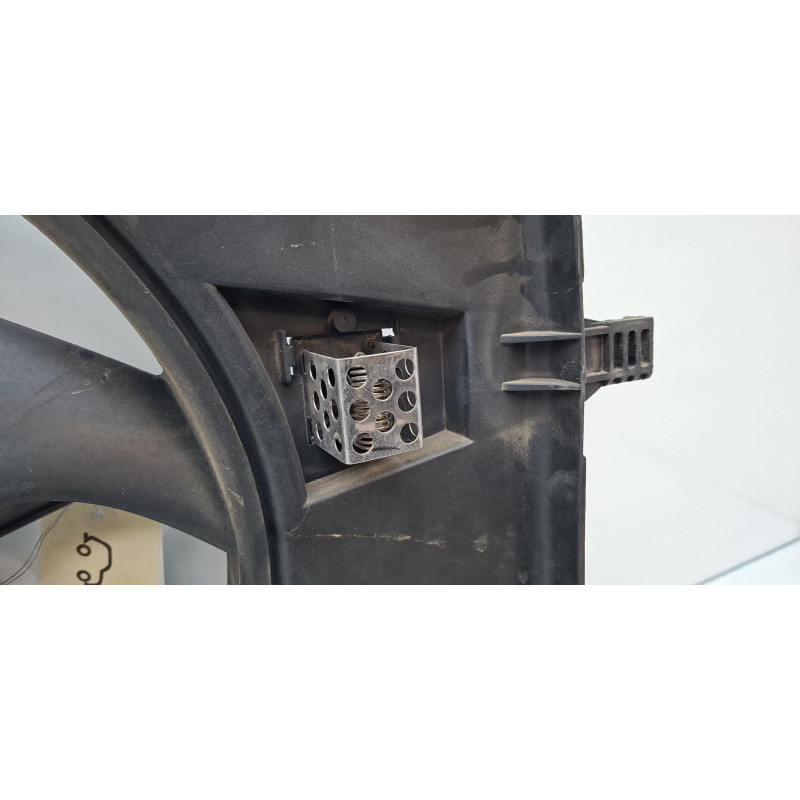 Moto ventilateur radiateur RENAULT VEL SATIS Photo n°3