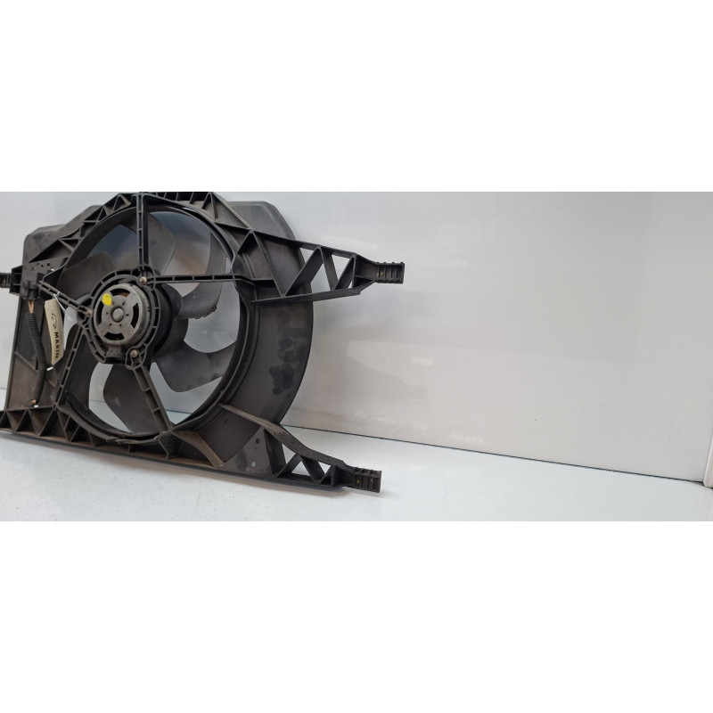 Moto ventilateur radiateur RENAULT VEL SATIS Photo n°6