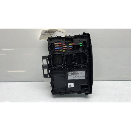 Boitier UCH FORD FOCUS 4 Photo n°1