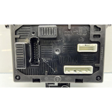 Boitier UCH RENAULT MODUS Photo n°1