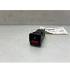 Bouton de warning CITROEN SAXO Photo n°1