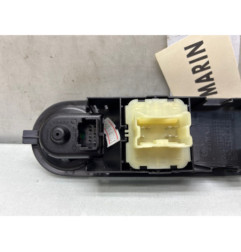 Interrupteur de leve vitre avant gauche RENAULT CLIO 4