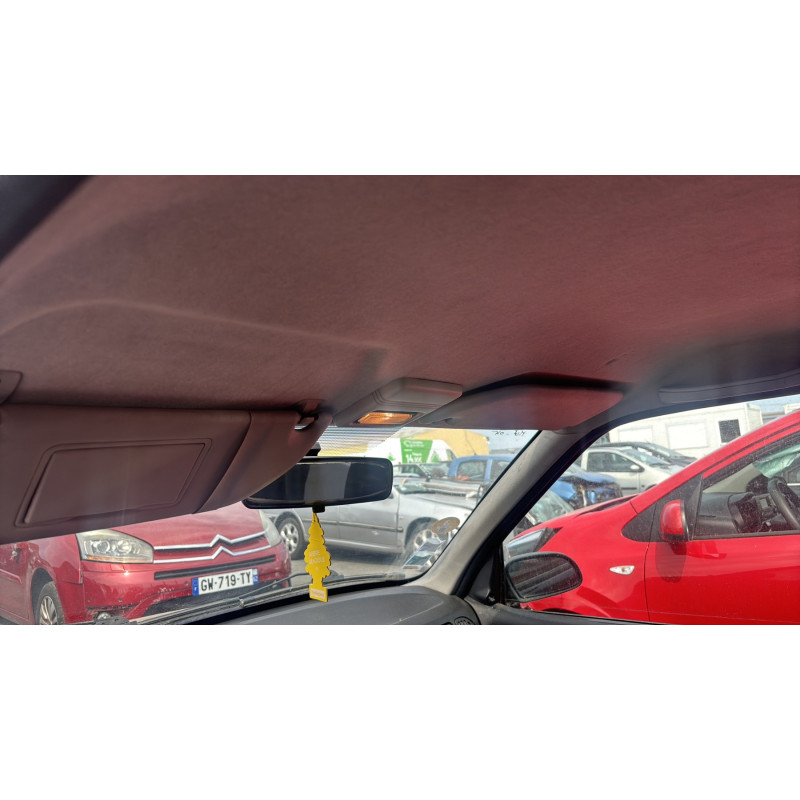 Enjoliveur de phare gauche CITROEN SAXO Photo n°17