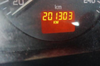 Pompe à carburant RENAULT MEGANE 1
