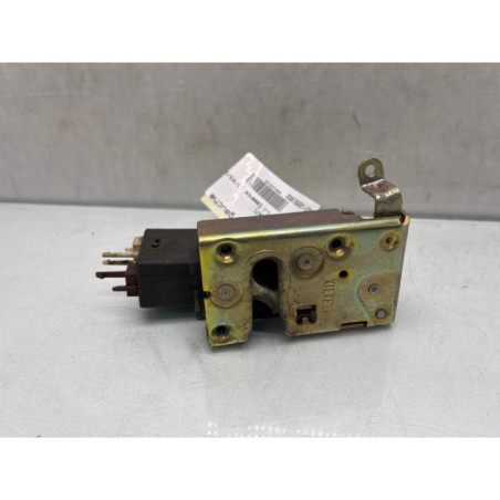 Serrure avant gauche CITROEN SAXO