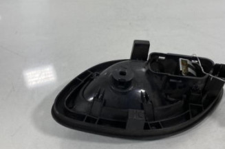 Poignee interieur arriere gauche RENAULT LAGUNA 2