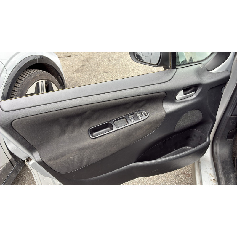 Pare boue avant droit PEUGEOT 207 Photo n°12