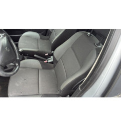 Pare boue avant droit PEUGEOT 207
