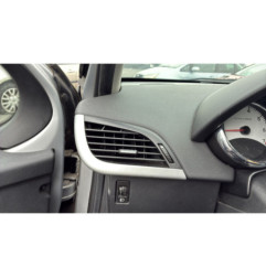 Pare boue avant droit PEUGEOT 207