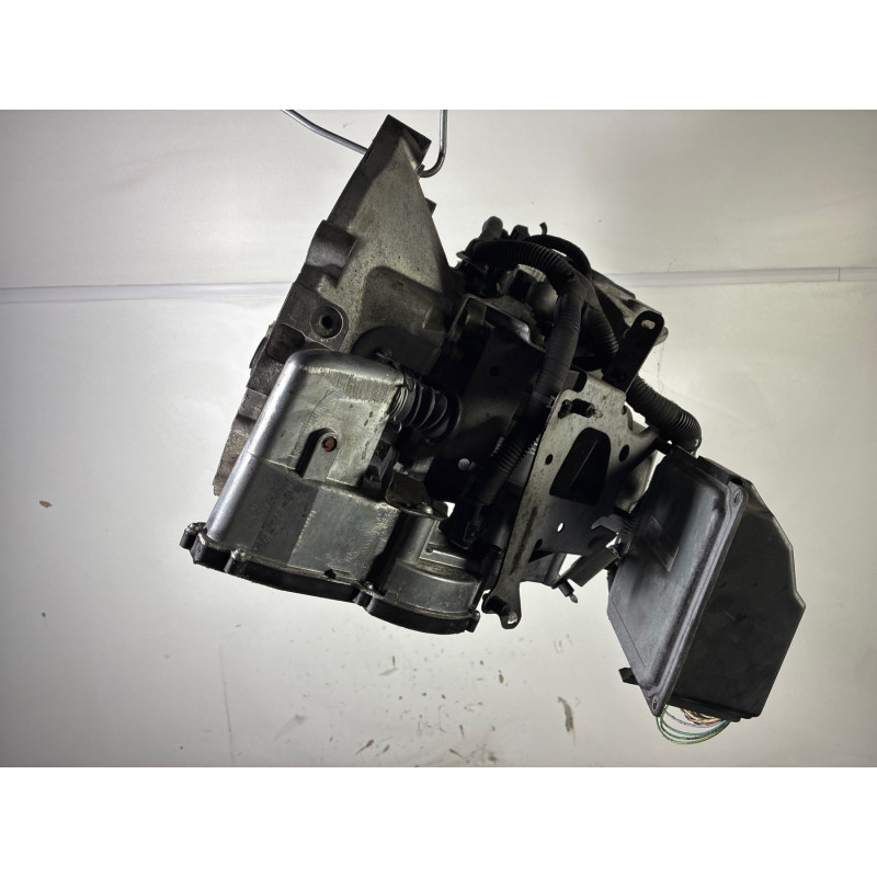 Boite de vitesses PEUGEOT 208 1 Photo n°4