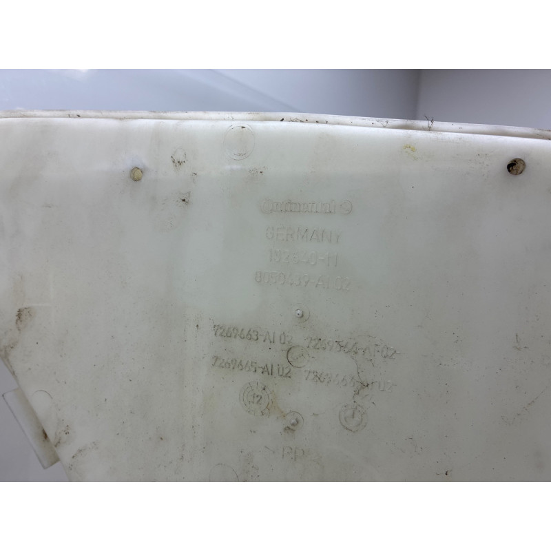 Vase de lave glace BMW SERIE 5 F11 Photo n°1