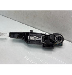 Poignee porte avant droit RENAULT KANGOO 2