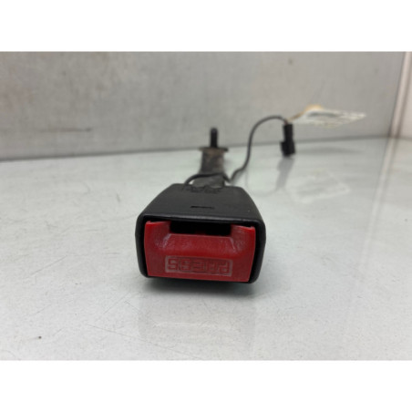 Attache ceinture avant gauche RENAULT CLIO 3 Photo n°1