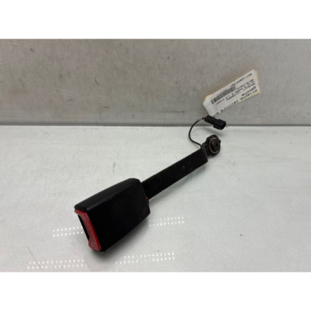 Attache ceinture avant gauche RENAULT CLIO 3