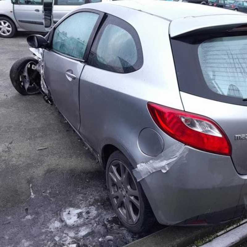 Bras essuie glace arriere MAZDA 2 2 Photo n°9