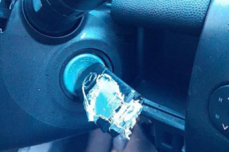 Bras essuie glace arriere MAZDA 2 2