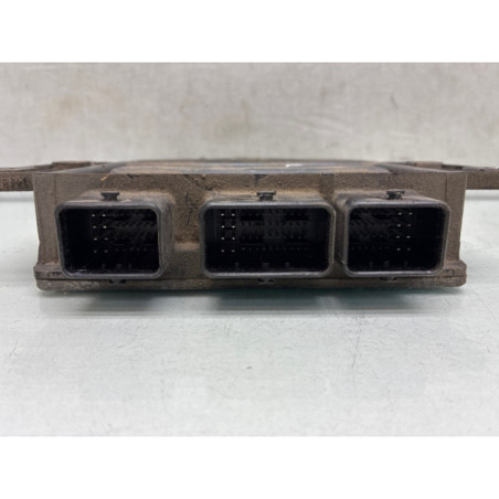 Calculateur moteur RENAULT KANGOO 1