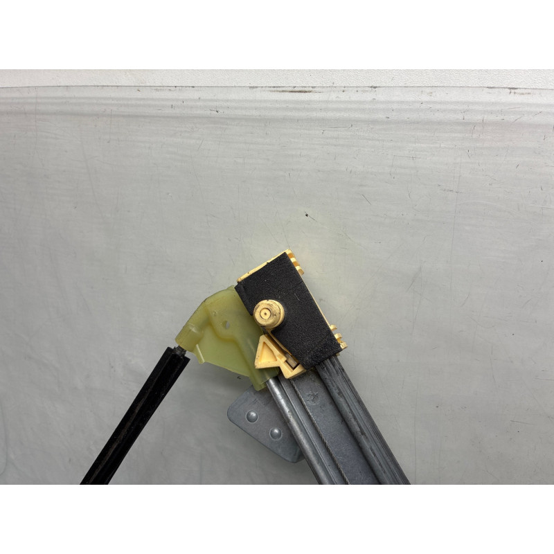 Leve vitre electrique avant gauche RENAULT SCENIC 1 Photo n°3