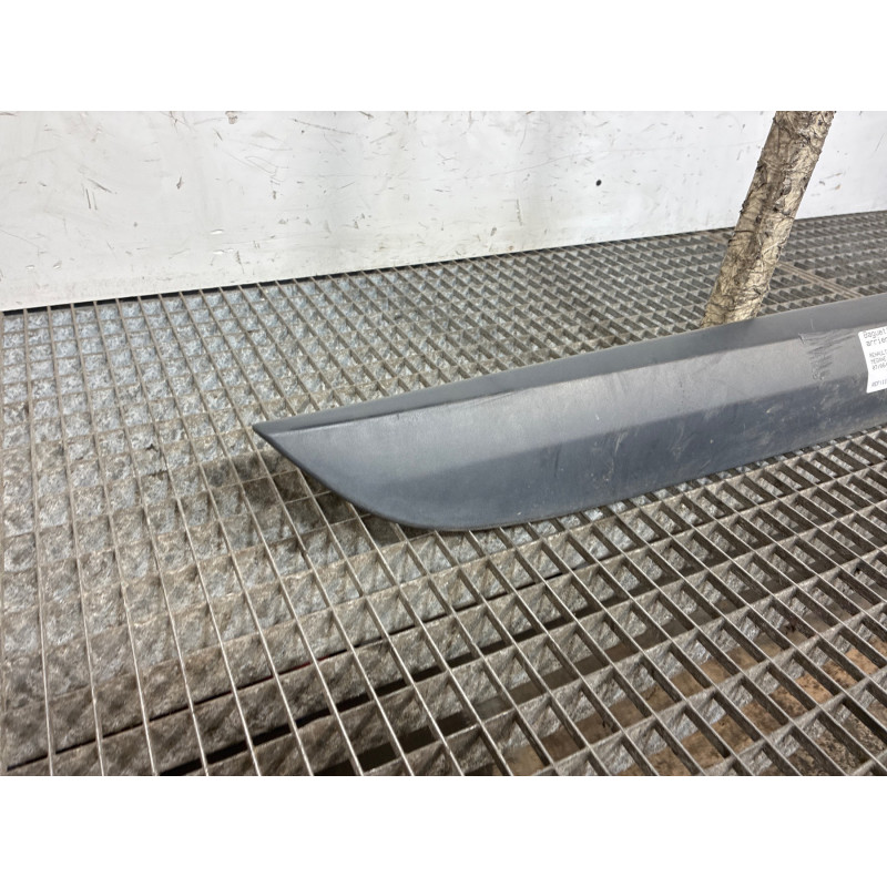 Baguette de porte arriere droite RENAULT MEGANE 3 Photo n°3