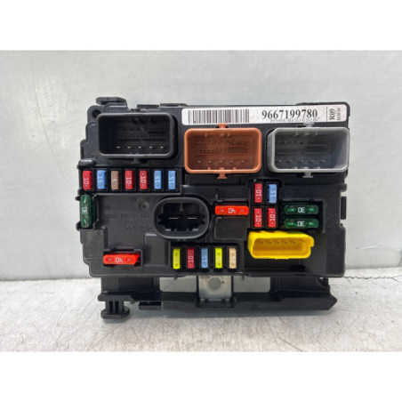 Boitier servitude moteur (BSM) PEUGEOT 207