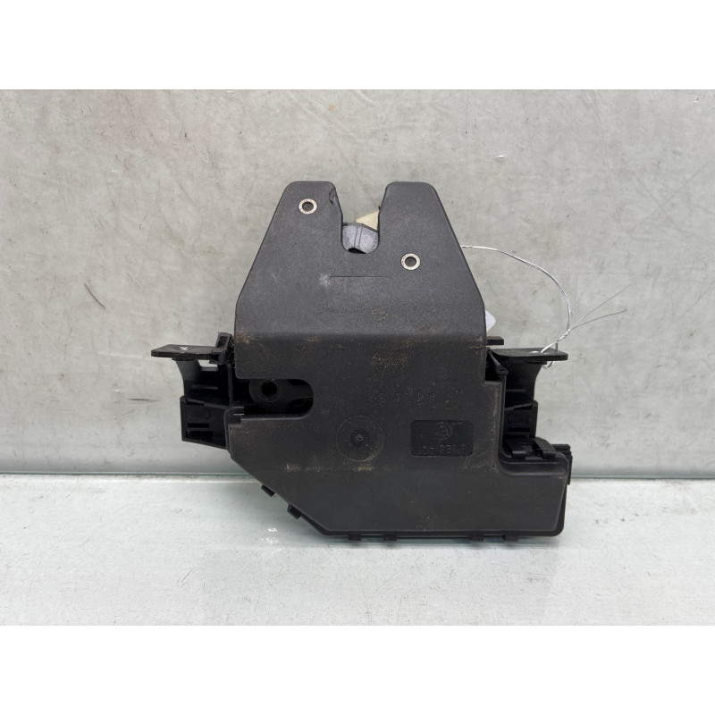 Serrure de coffre BMW SERIE 3 E46 Photo n°3