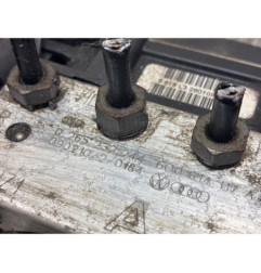 Bloc ABS (freins anti-blocage) VOLKSWAGEN POLO 4