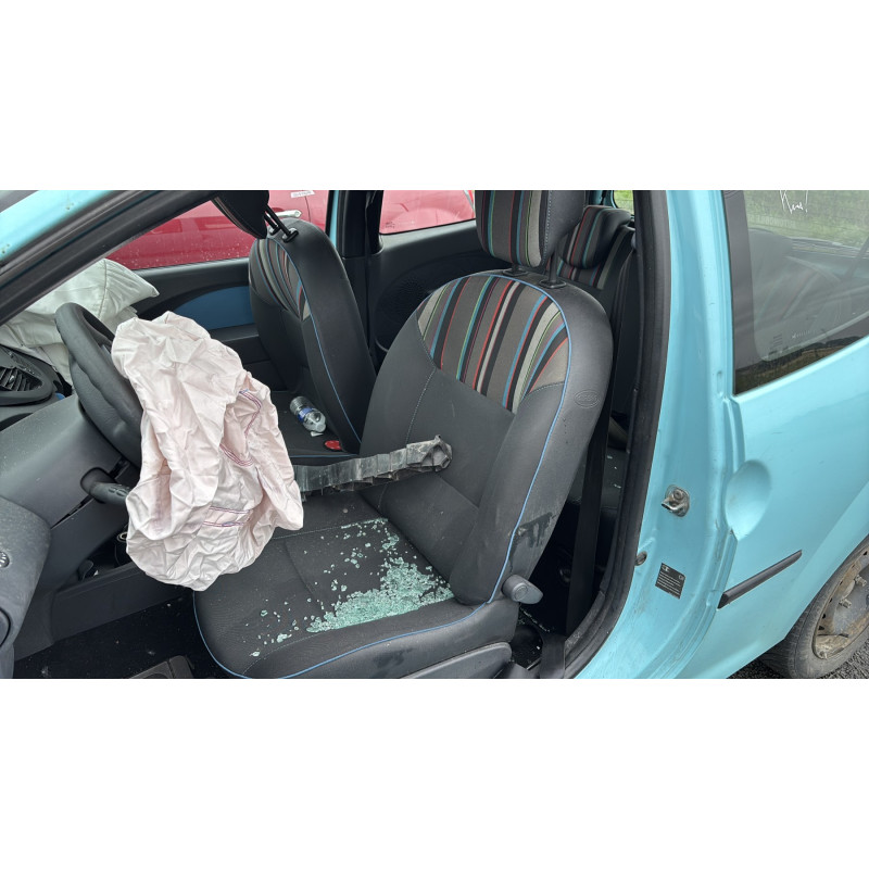 Boitier UCH RENAULT TWINGO 2 Photo n°15