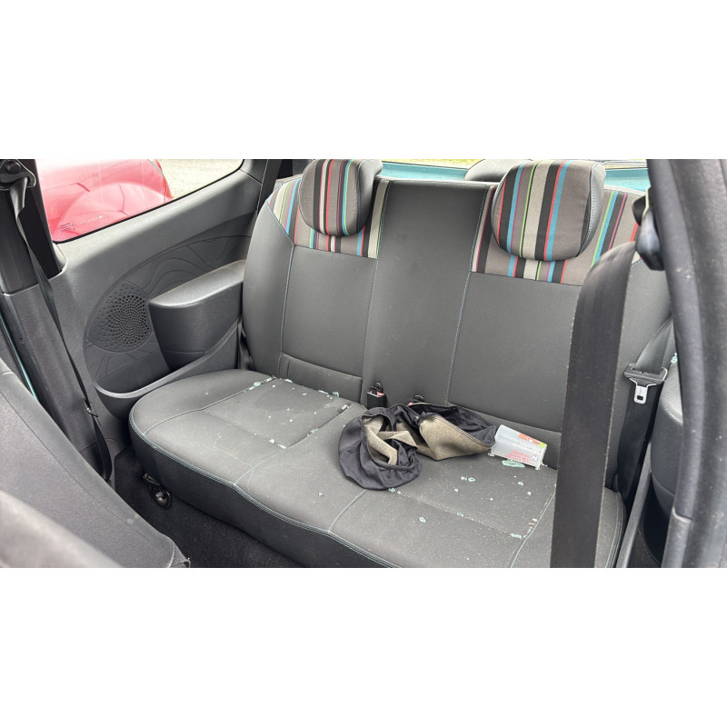 Boitier UCH RENAULT TWINGO 2 Photo n°16