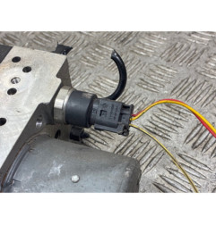 Bloc ABS (freins anti-blocage) VOLKSWAGEN PASSAT 4