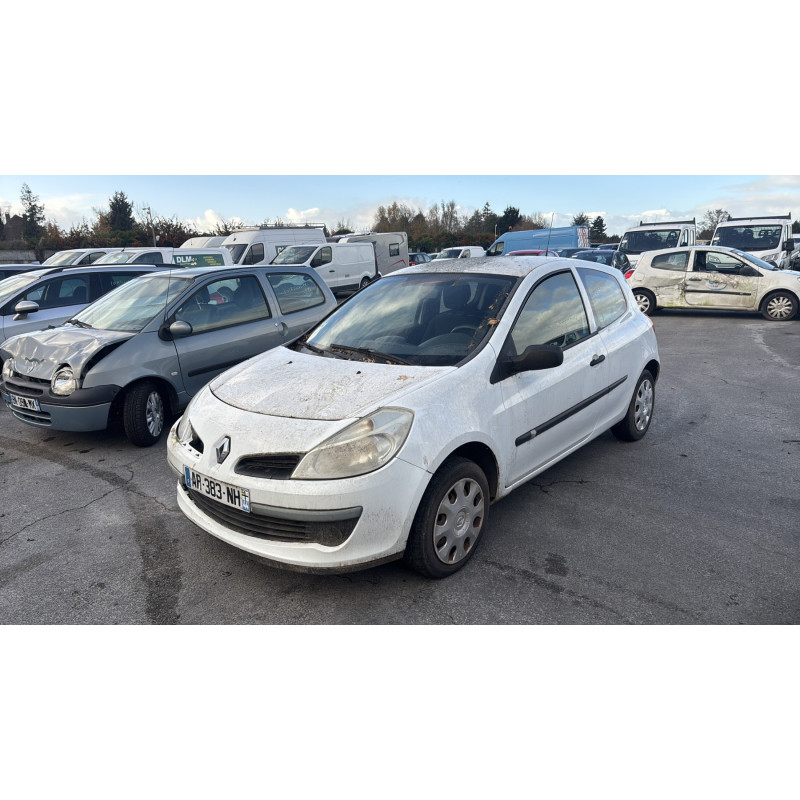 Boitier UCH RENAULT CLIO 3 Photo n°8