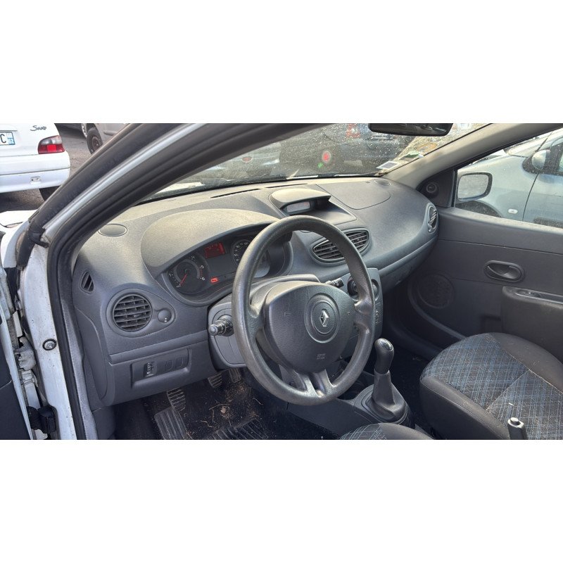 Boitier UCH RENAULT CLIO 3 Photo n°20