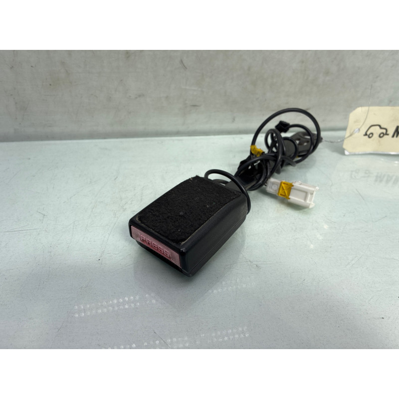 Attache ceinture avant gauche PEUGEOT 407 Photo n°3