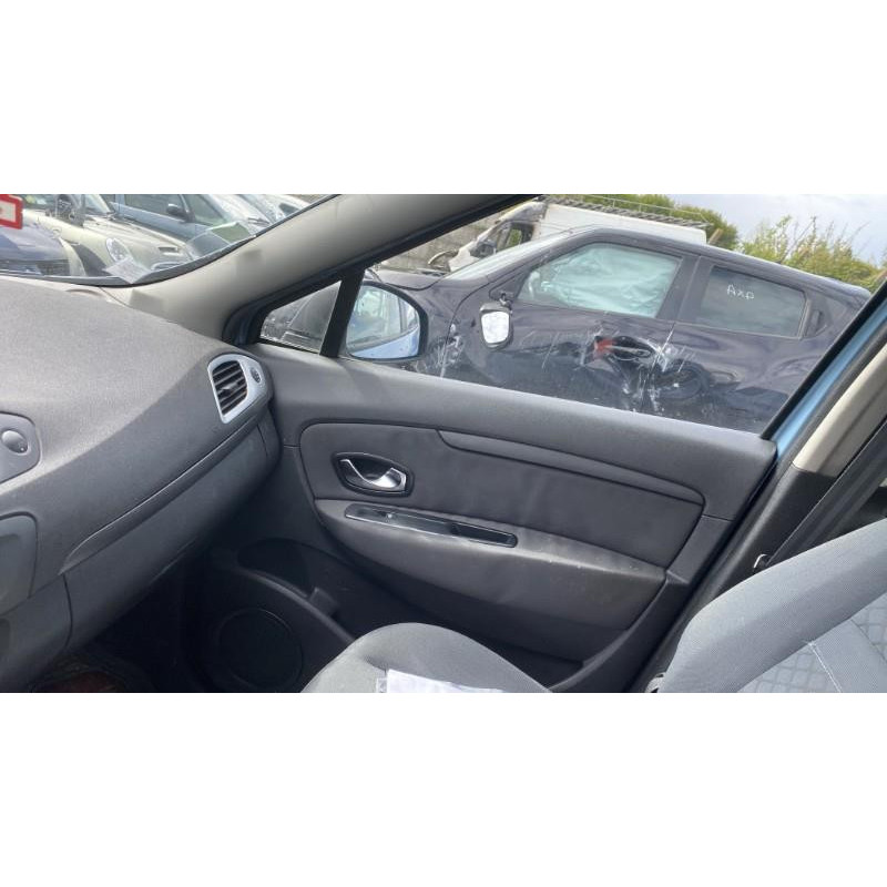 Boitier UCH RENAULT SCENIC 3 Photo n°12