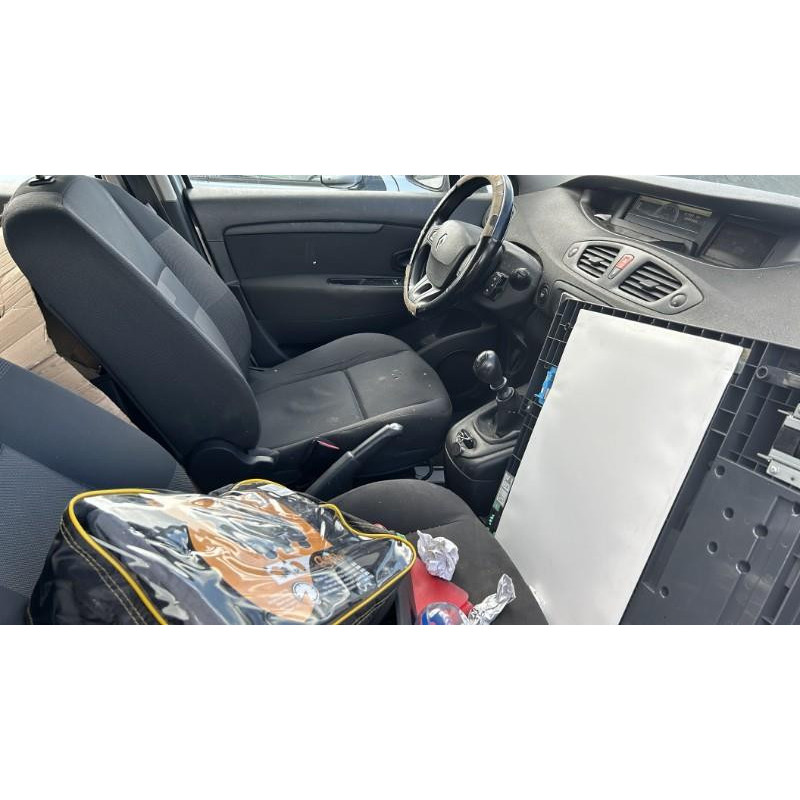 Boitier UCH RENAULT SCENIC 3 Photo n°14