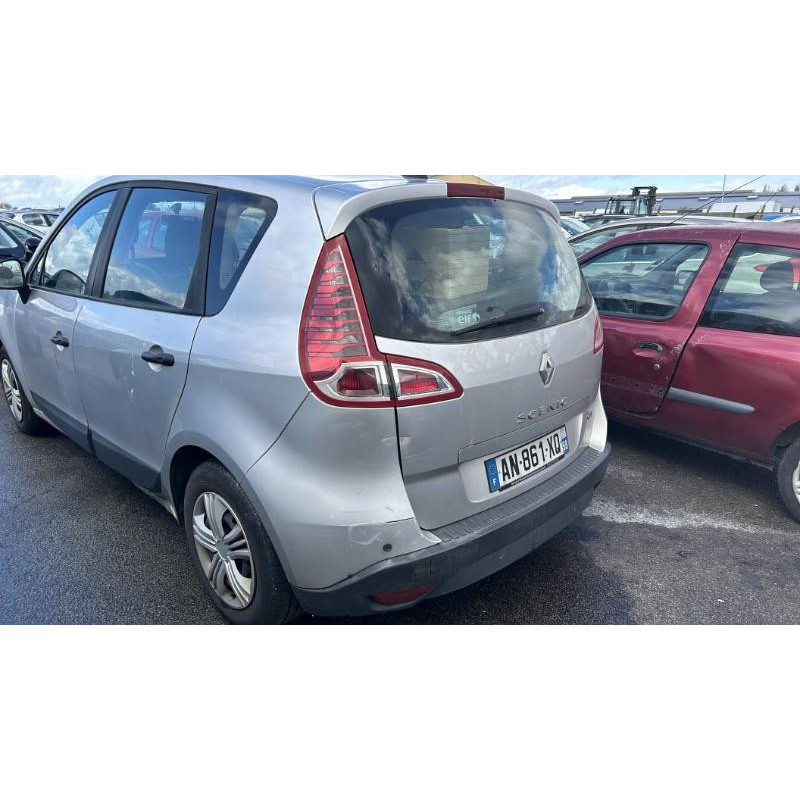 Boitier UCH RENAULT SCENIC 3 Photo n°19