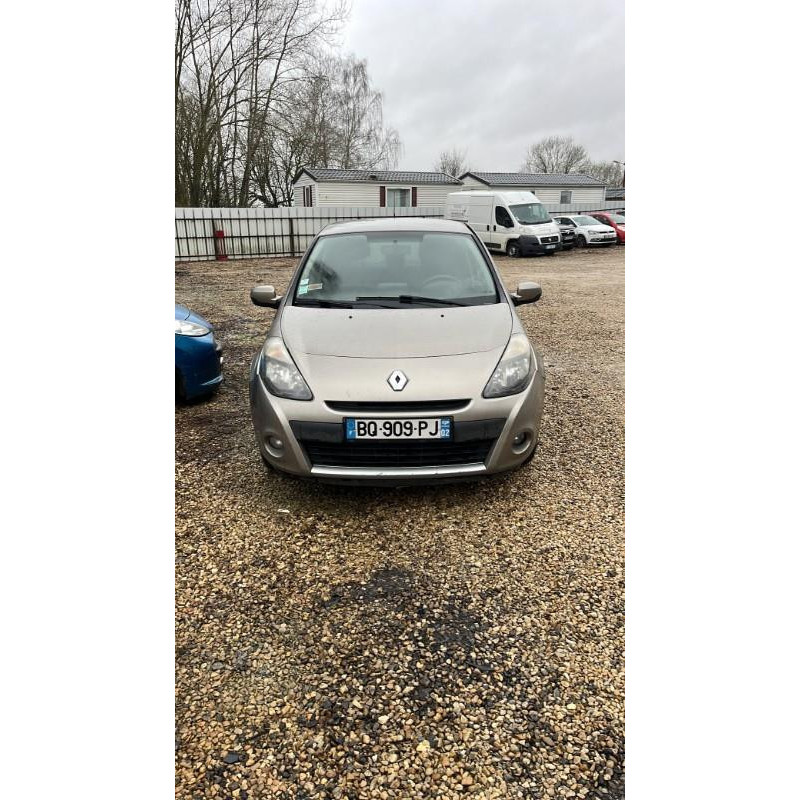 Boitier UCH RENAULT CLIO 3 Photo n°11