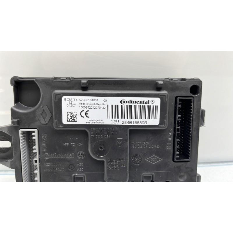 Boitier UCH RENAULT CLIO 4 Photo n°3
