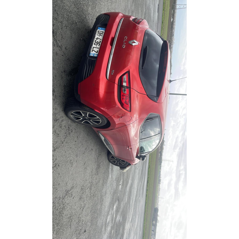 Boitier UCH RENAULT CLIO 4 Photo n°8