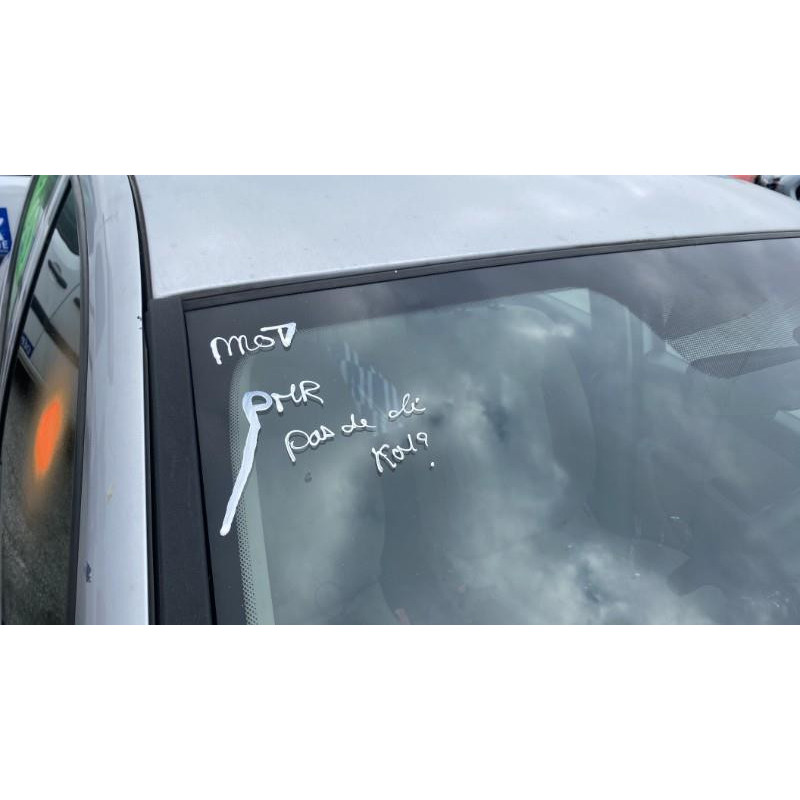 Boitier UCH RENAULT CLIO 3 Photo n°17
