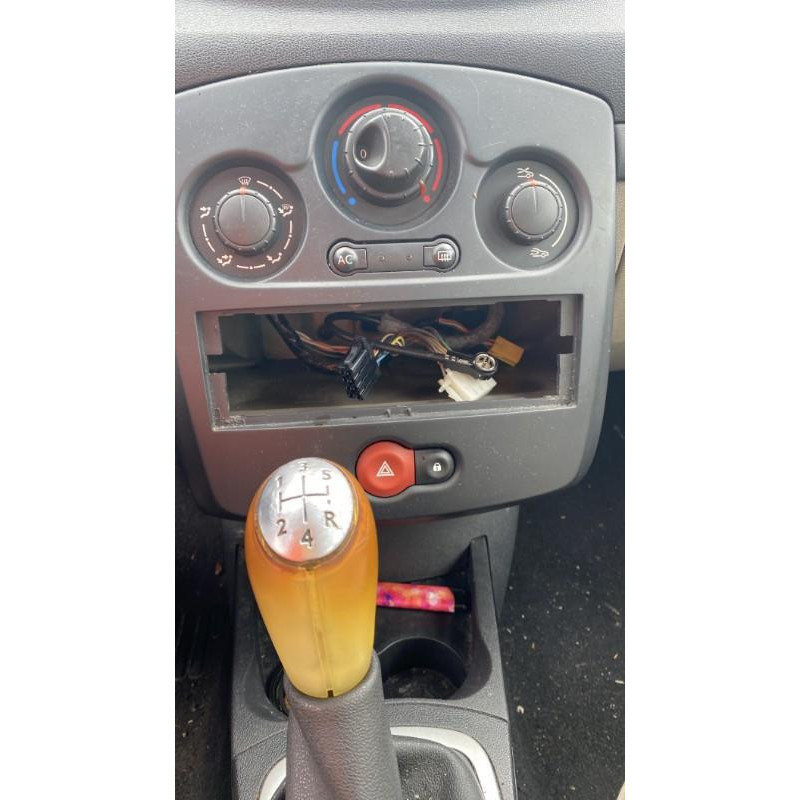 Boitier UCH RENAULT CLIO 3 Photo n°16