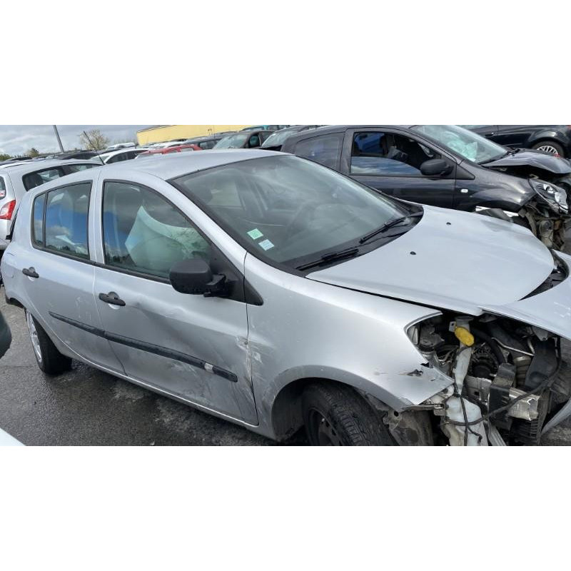 Boitier UCH RENAULT CLIO 3 Photo n°13