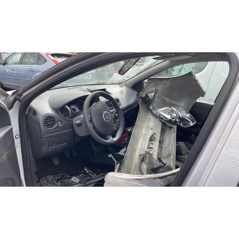 Boitier UCH RENAULT CLIO 3 Photo n°18