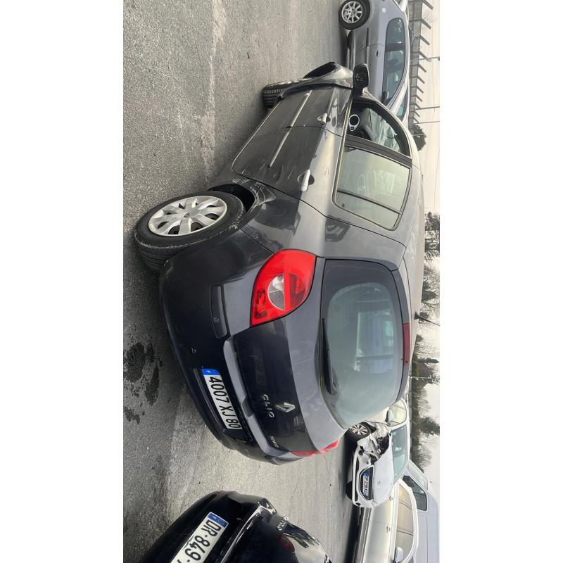 Boitier UCH RENAULT CLIO 3 Photo n°10