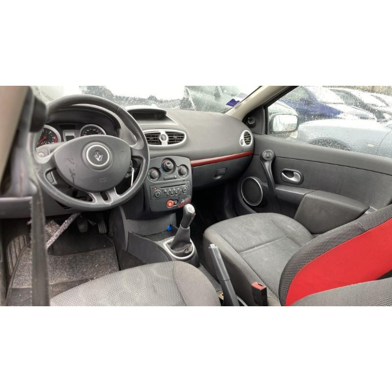 Boitier UCH RENAULT CLIO 3 Photo n°16