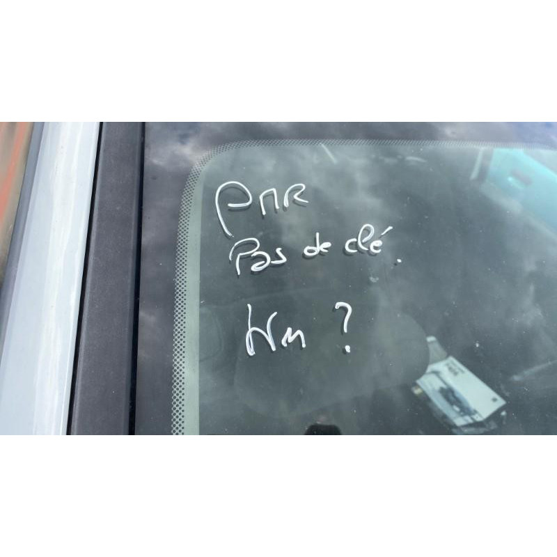 Boitier UCH RENAULT CLIO 3 Photo n°8