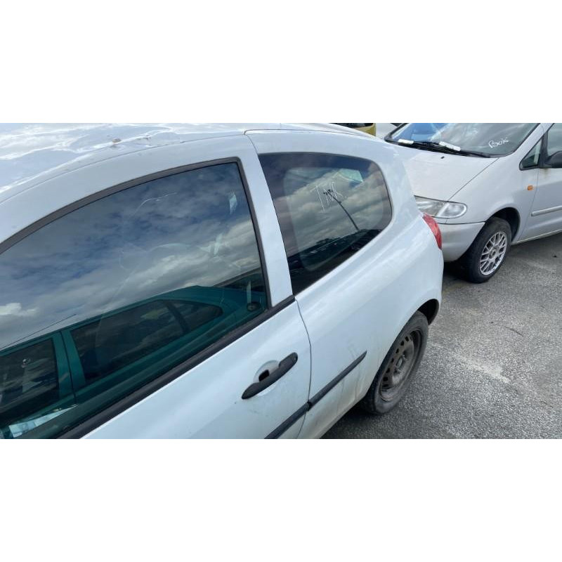 Boitier UCH RENAULT CLIO 3 Photo n°11