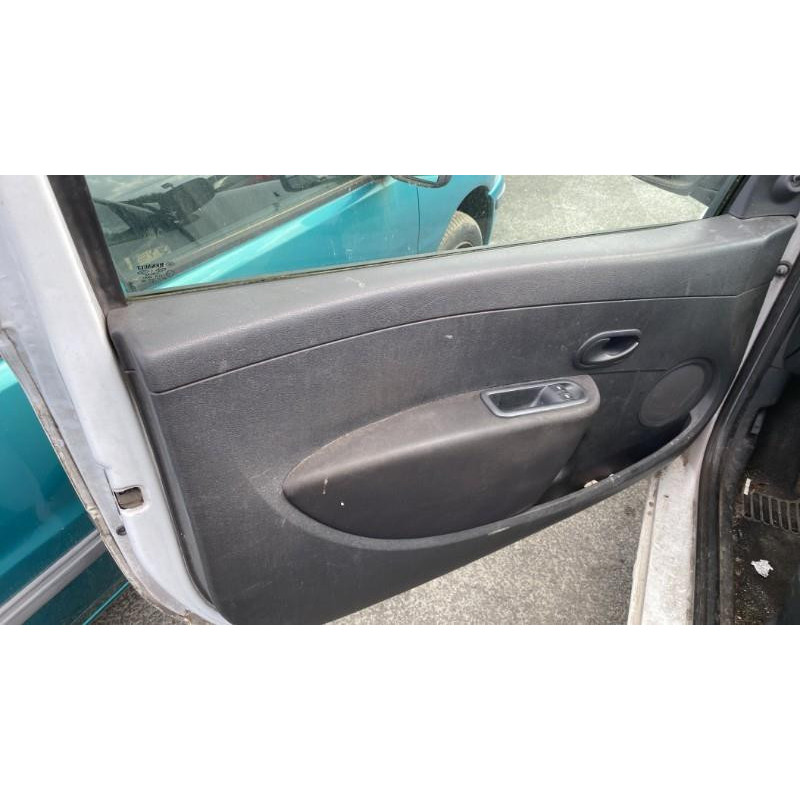 Boitier UCH RENAULT CLIO 3 Photo n°16